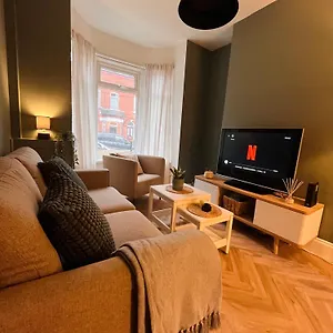  Homestay Kings Bridge Townhouse