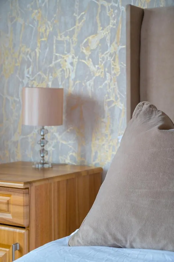Cavehill View - Elegant 4-Bedroom Detached House In Great Location With Free Parking ベルファスト